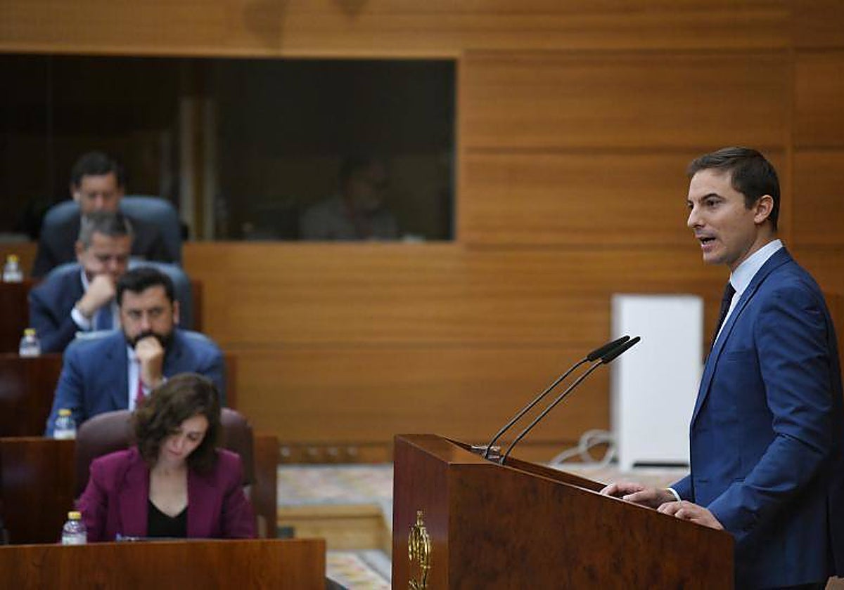 El portavoz del PSOE en la Asamblea, Juan Lobato