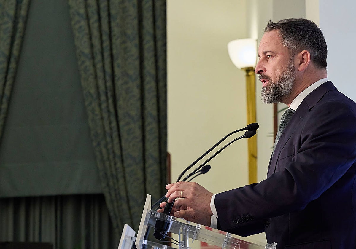 El presidente de Vox, Santiago Abascal, interviene en un desayuno informativo organizado por 'El Debate'