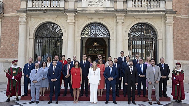 Imagen de la nueva corporación de la Diputación de Castellón