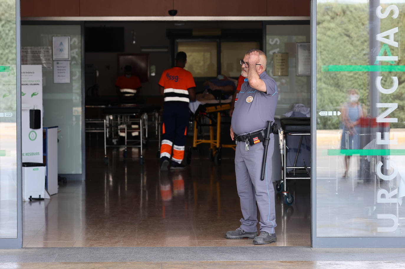 El final de la mascarilla obligatoria en los centros sanitarios de Córdoba, en imágenes