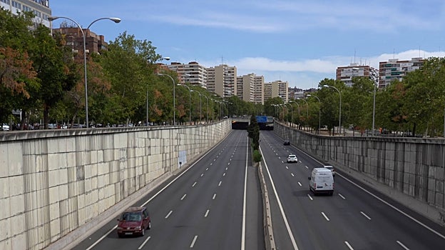 Imagen antes - La M-30 estrena 400 metros de jardines verticales con sensores de contaminación