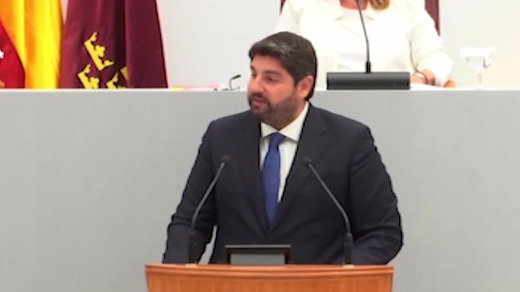 López Miras ofrece a Vox llegar a "grandes acuerdos" durante la legislatura