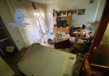 Se atrinchera en una vivienda de El Ejido con una rehén y amenaza con hacer explosionar varias bombonas