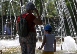 El Ayuntamiento de Madrid eleva a nivel rojo el protocolo por altas temperaturas que superarán los 40º el lunes