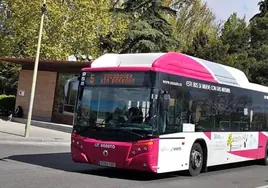 El PP aplica una subida del 100 por 100 en el precio del autobús urbano, según denuncia el PSOE