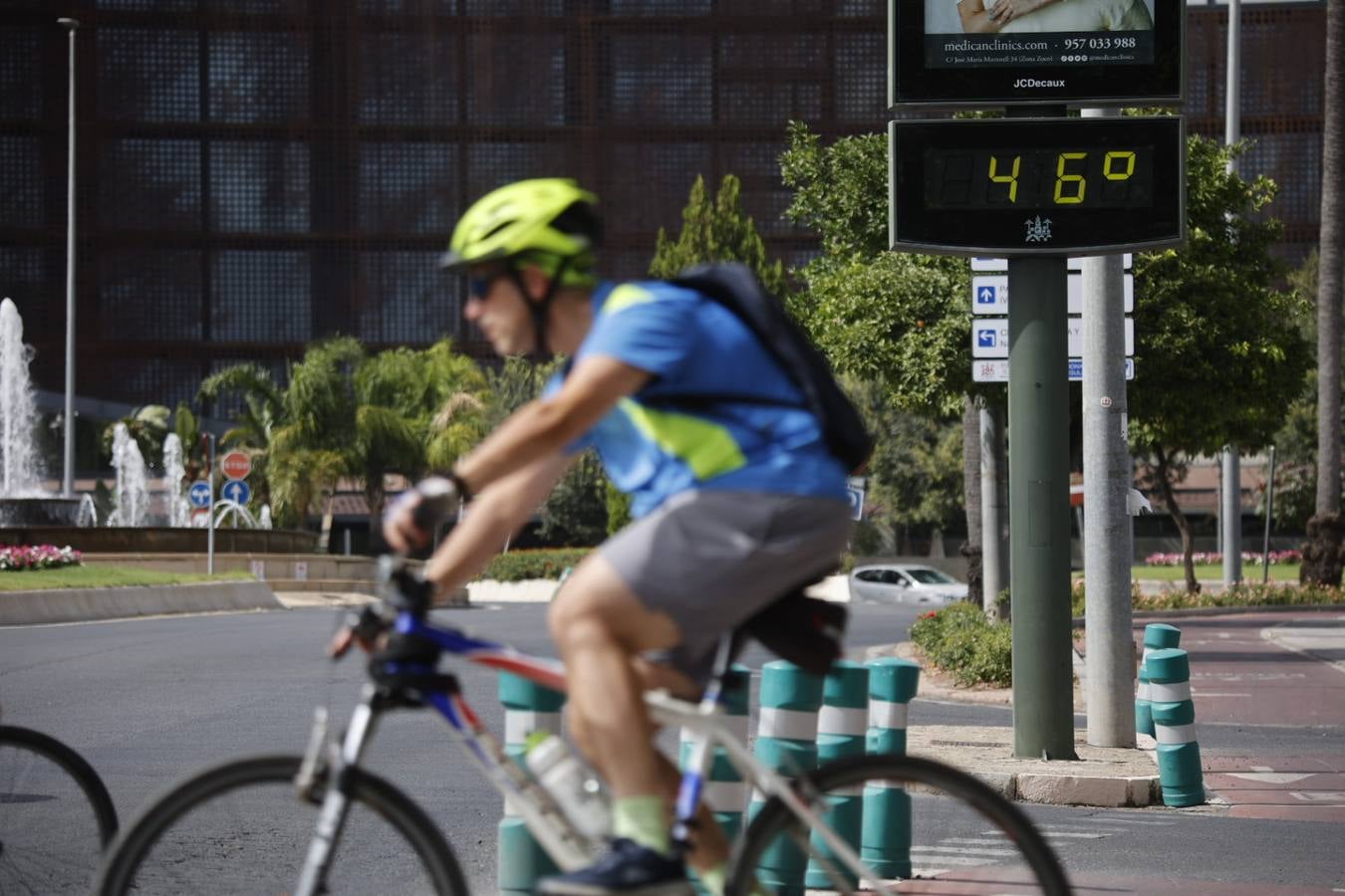 Fotos: Córdoba se abrasa a casi 44 grados a la sombra en la ola de calor