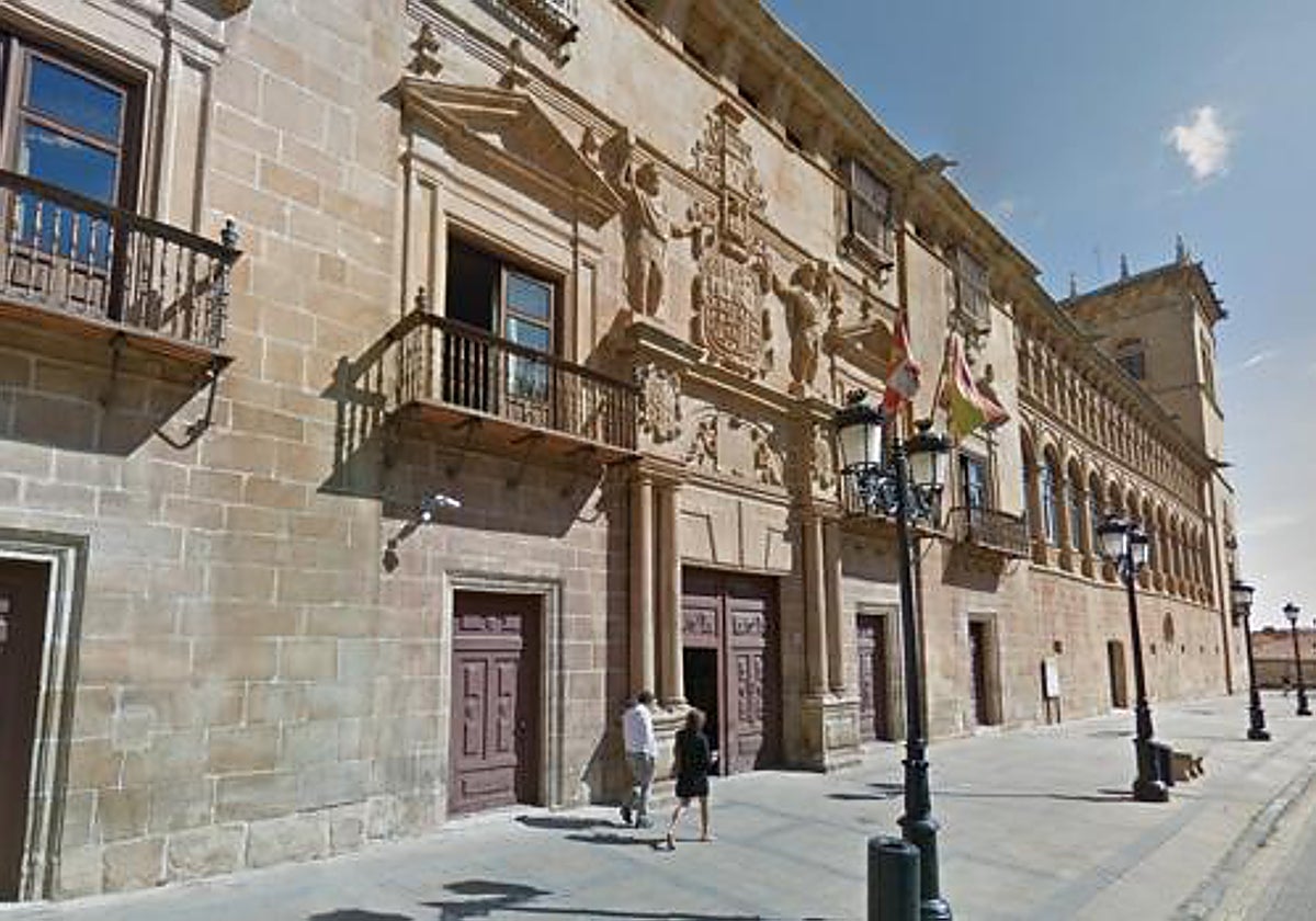 Exterior de la Audiencia Provincial de Soria