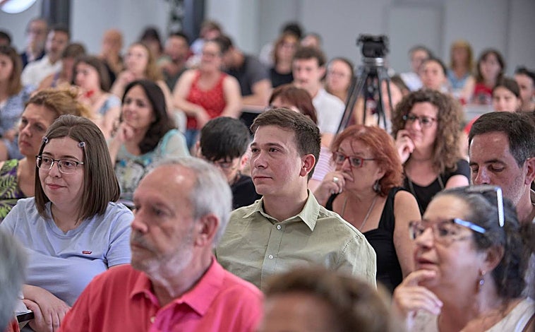 Imagen principal - Algunos de los asistentes a las jornadas de investigación sobre el Siglo de Oro, promovido por la Universidad de Castilla-La Mancha