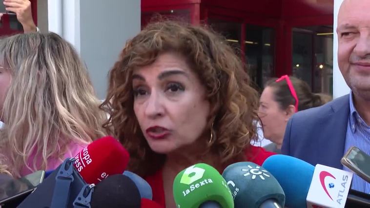 Montero a Feijóo: "Con la mentira no se gana unas elecciones"