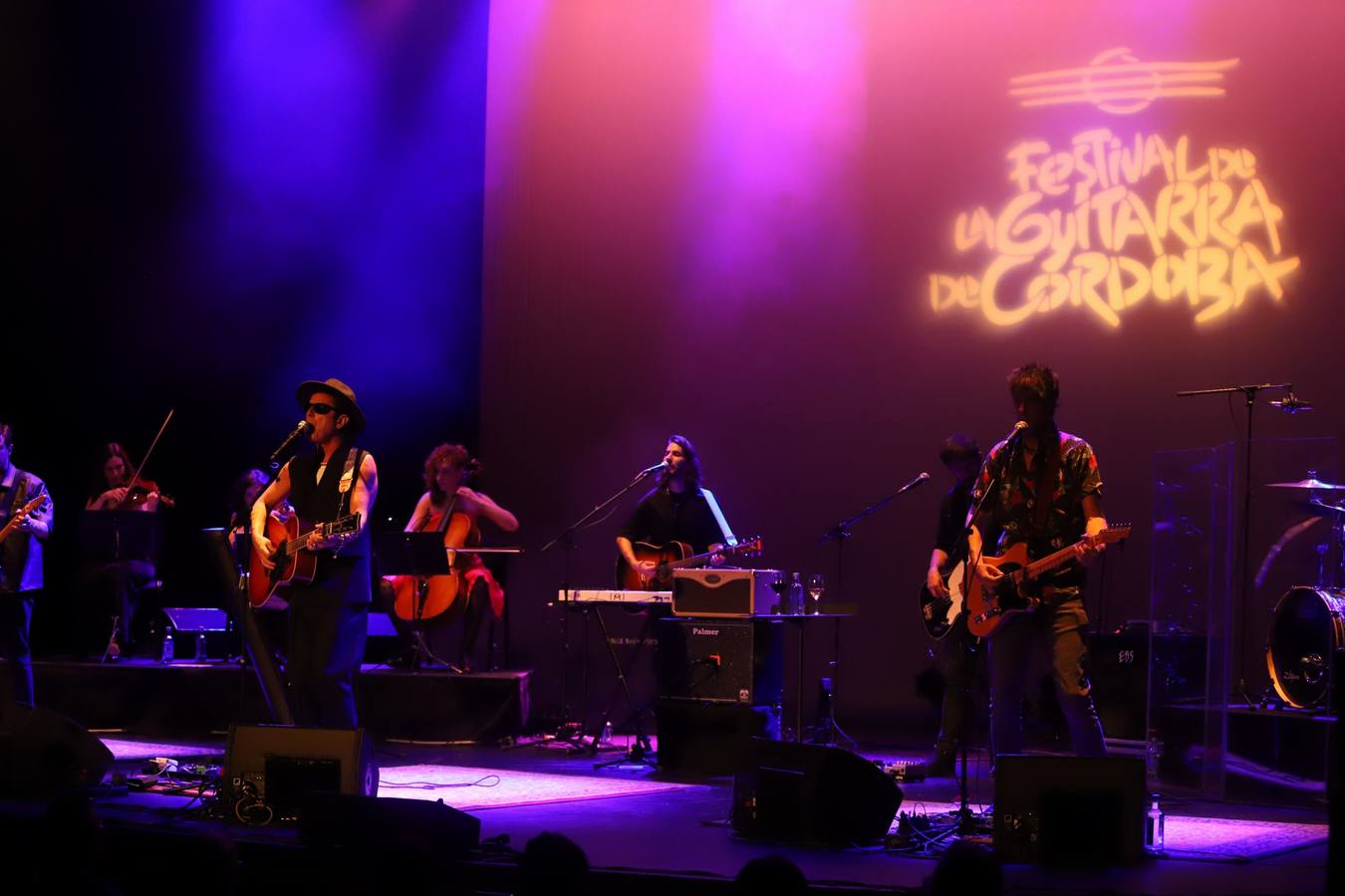 Coti llena el Gran Teatro con sus grandes temas y la fusión en su música