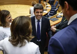 Carlos Mazón se conjura con Vox para un Gobierno «leal y sin espectáculos»