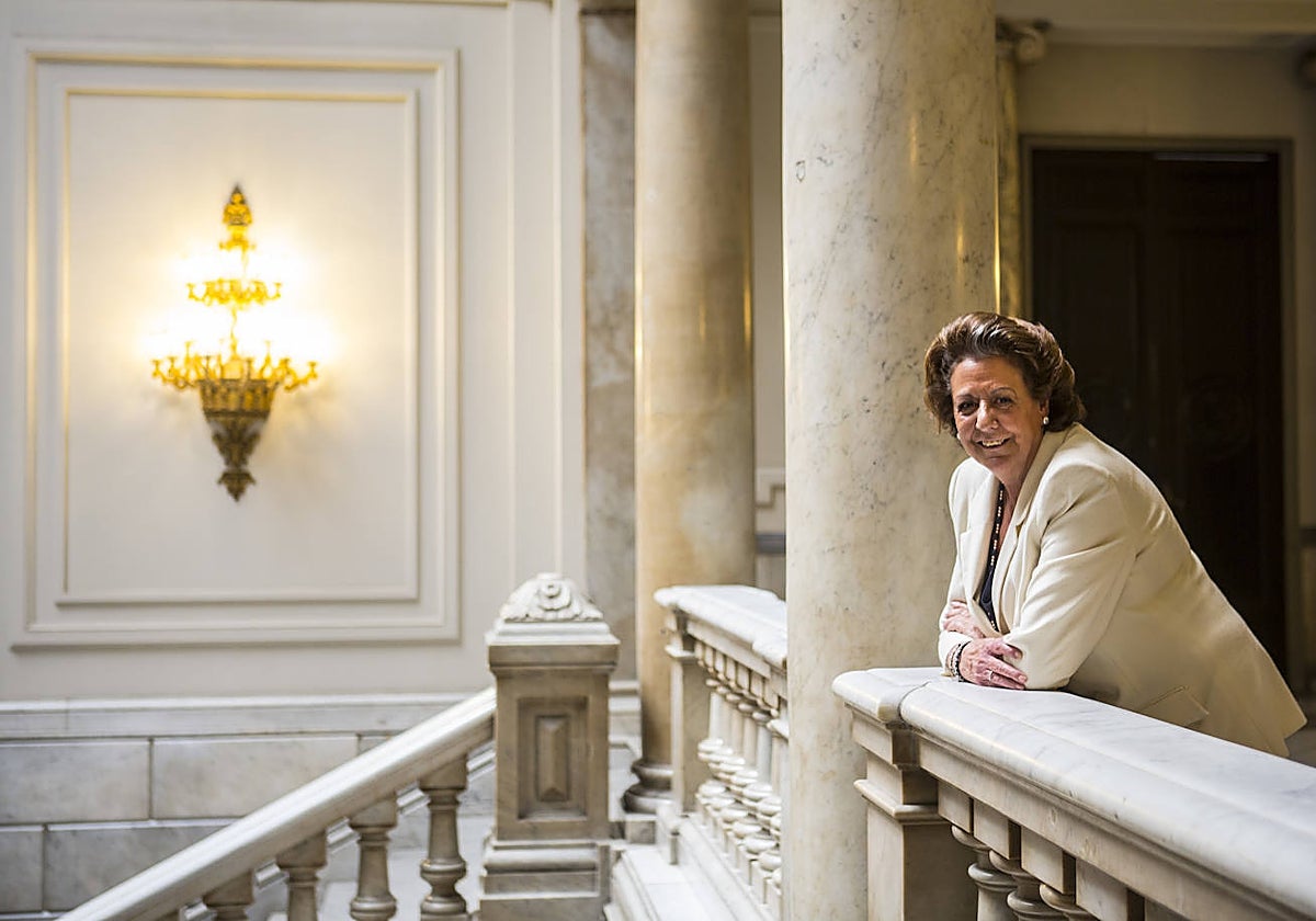 Imagen de Rita Barberá tomada en el Ayuntamiento de Valencia en mayo de 2015