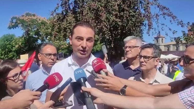 Lobato apoya la protesta contra la censura a Virginia Woolf y llama a defender la democracia