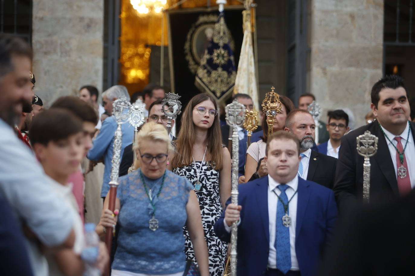 La Virgen del Carmen de San Cayetano de Córdoba siembra la alegría, en imágenes