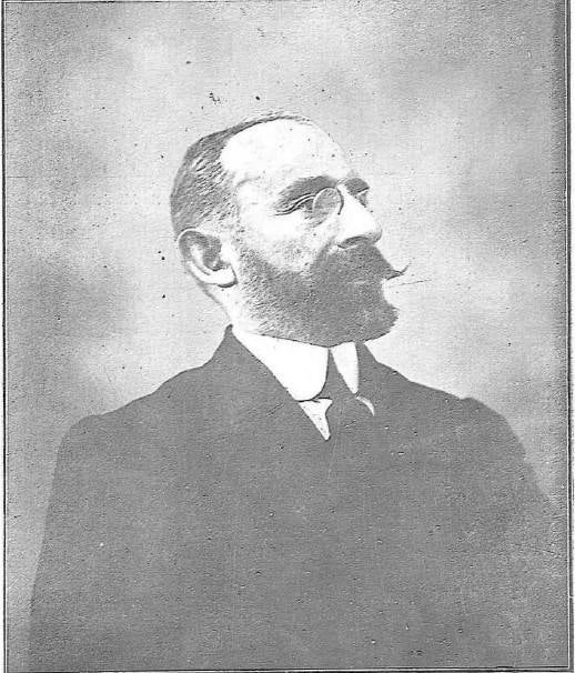 Retrato del gobernador civil Miguel Fernández Jiménez. Durante su corta estancia de siete meses en el cargo, entre 1913 y 1914, impulsó la Junta de protección a la infancia y las medidas para reducir la mendicidad. Fotografía de Constantino. Garcés en 'La Campana Gorda' de 1 de julio de 1914