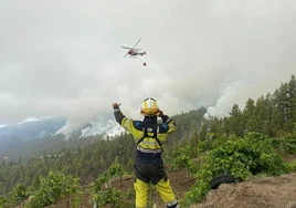 El incendio de La Palma tiene tres frentes activos, el más preocupante en la Caldera de Taburiente