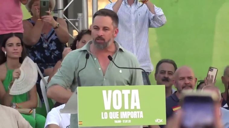 Abascal celebra el fin de la "tortura" de las encuestas