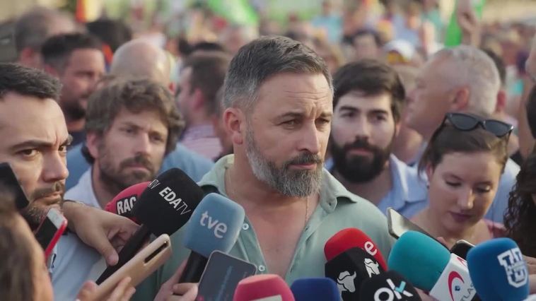 Abascal pide el apoyo a los votantes del PP que no comprenden las ofertas de Feijóo a Sánchez