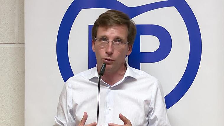 Almeida: "Carnero no callará y estará en Madrid con la maza hasta lograr el soterramiento"