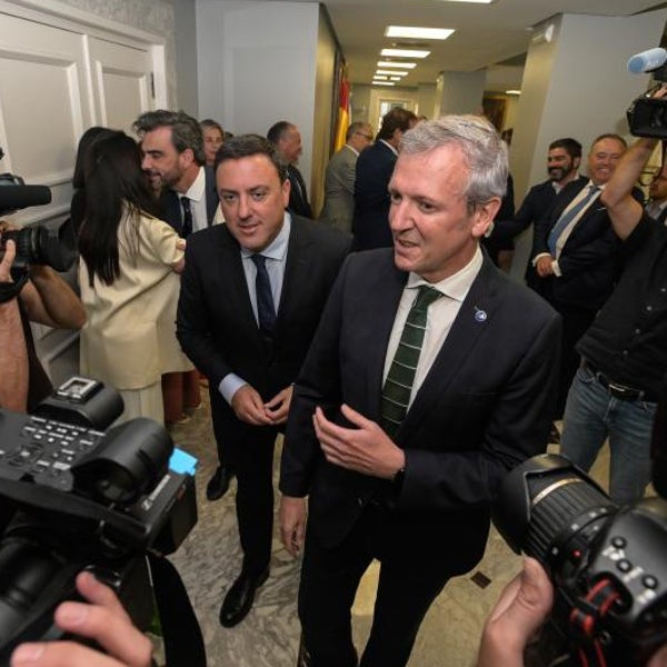 Formoso revalida el cargo al frente de la Diputación y fija la demografía como reto provincial