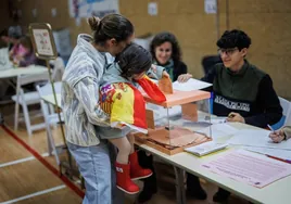 12.720 alegaciones para excusarse de las mesas electorales en Madrid