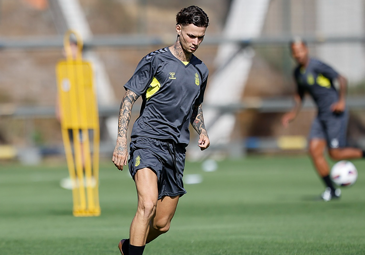 Joel Domínguez, entrenando con la UD Las Palmas