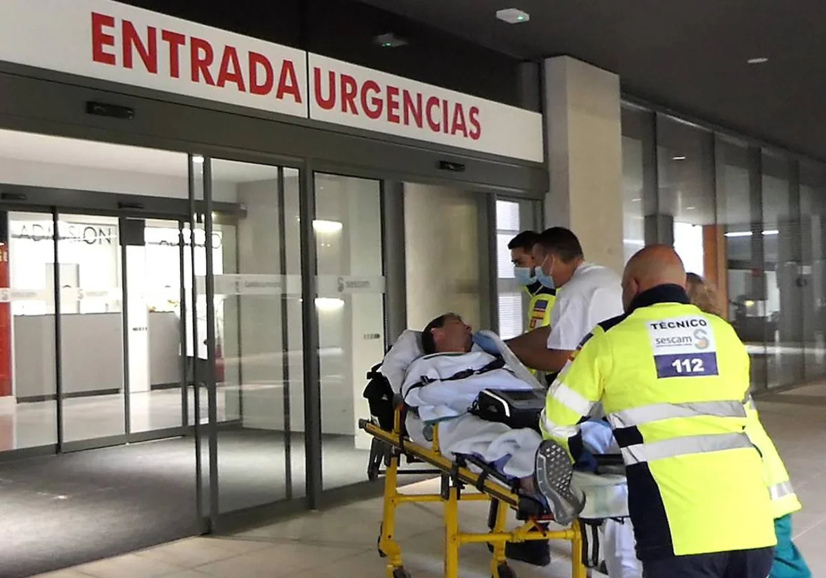 El CSIF denuncia la «recurrente saturación» de las Urgencias del Hospital  de Guadalajara