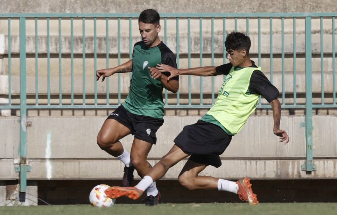 El Córdoba CF - Córdoba B, en imágenes