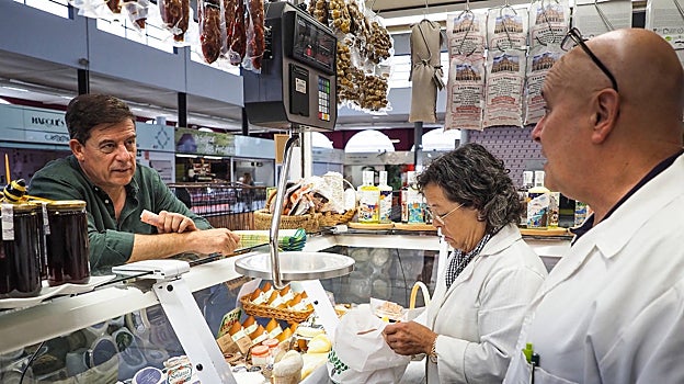 Gómez Besteiro, este sábado, en el Mercado de Lugo