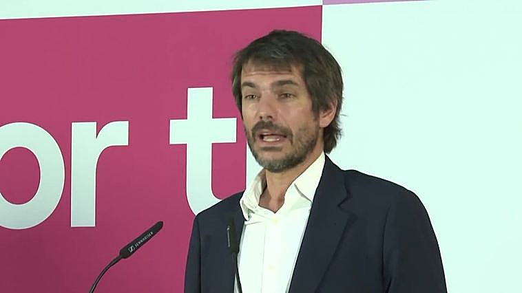 Sumar traslada "tranquilidad" dado que ninguna encuesta permite anticipar un "escenario claro"