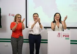 La emoción de las elecciones generales del 23J en la sede del PSOE en Córdoba, en imágenes