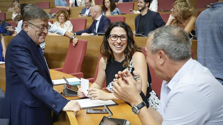 Ximo Puig resulta elegido senador territorial en una votación que rompe a Compromís en las Cortes Valencianas