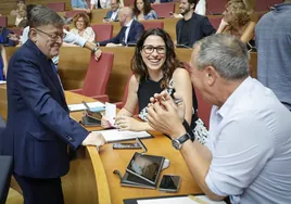 Ximo Puig resulta elegido senador territorial en una votación que rompe a Compromís en las Cortes Valencianas