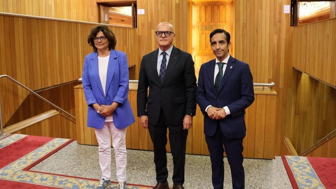 Los tres senadores de designación autonómica elegidos este viernes en el Parlamento de Galicia: Carme da Silva, Manuel Baltar y José Manuel Rey Varela