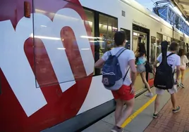 Metro, tren y autobús a mitad de precio hasta 2024 en Valencia