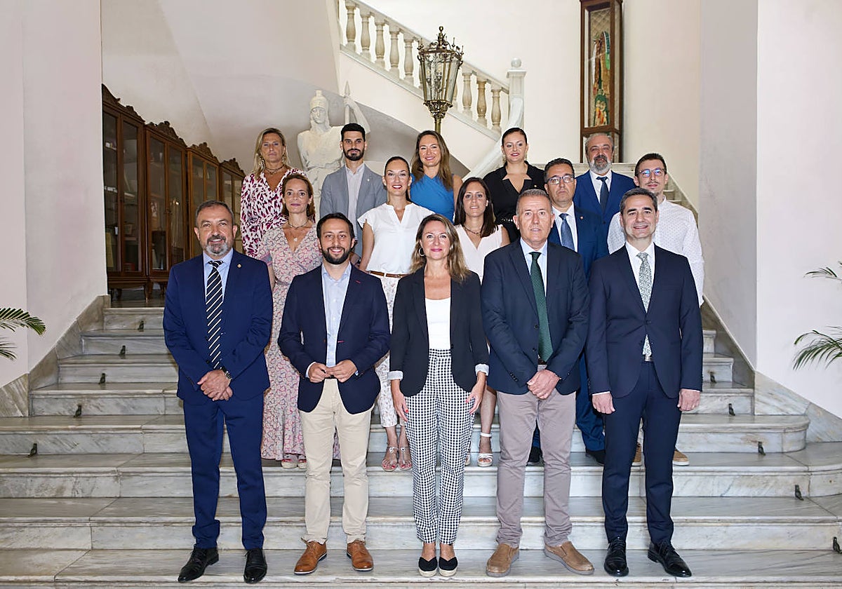 Imagen del nuevo equipo de Gobierno del Ayuntamiento de Castellón