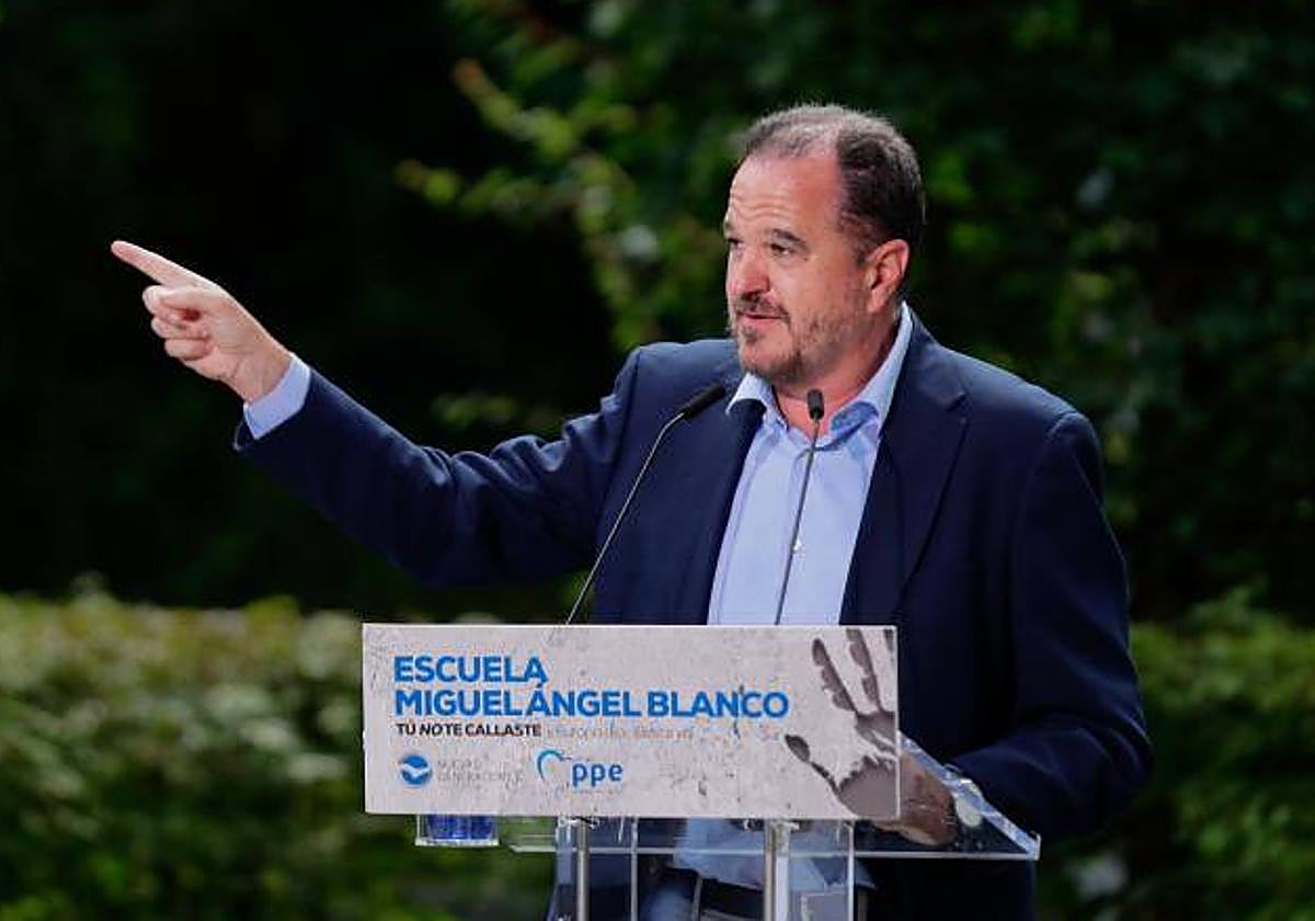 El presidente del PP vasco, Carlos Iturgaiz