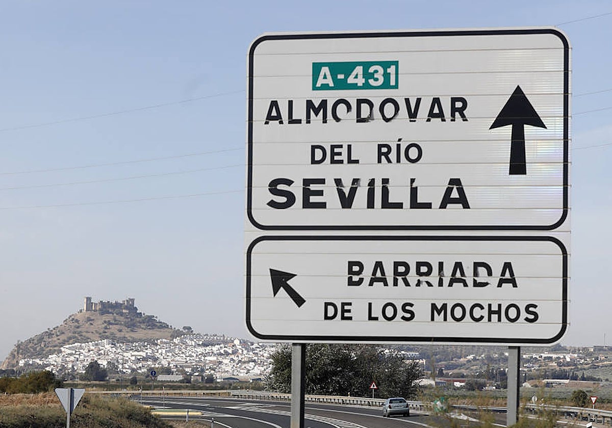 Vista de Almodóvar del Río, donde se detuvo al autor