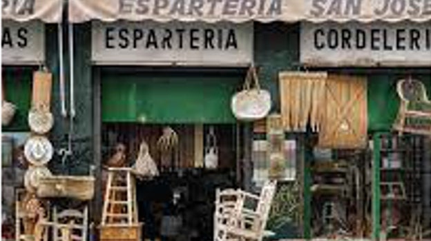 Espartería San José, a un paso de la catedral.