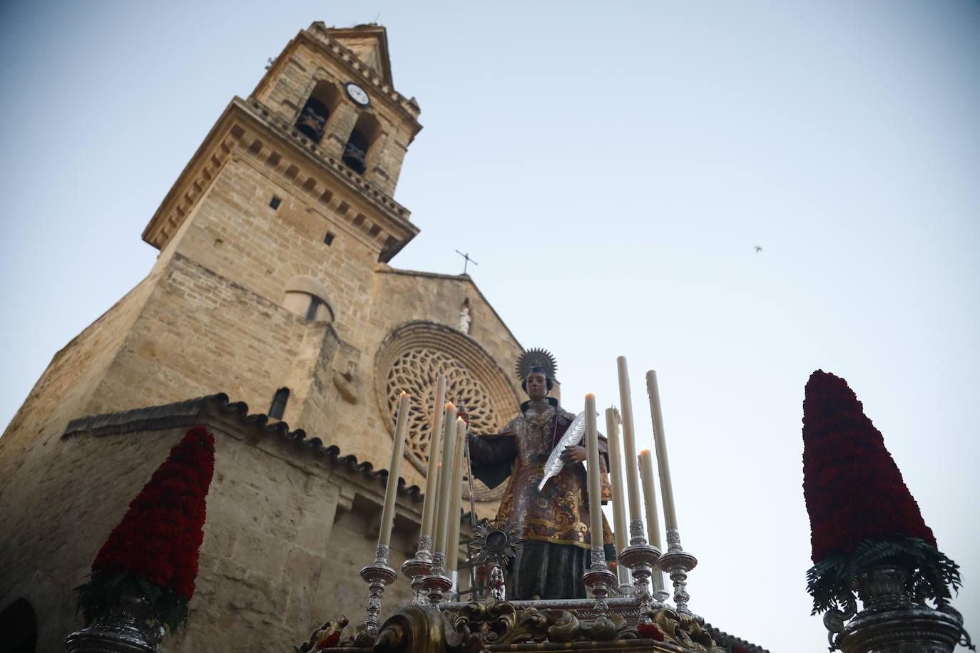 La procesión de San Lorenzo mártir en Córdoba, en imágenes