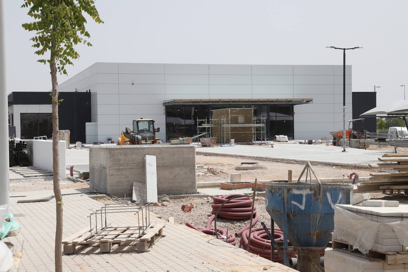 El gran edificio comercial de Alsara, en imágenes