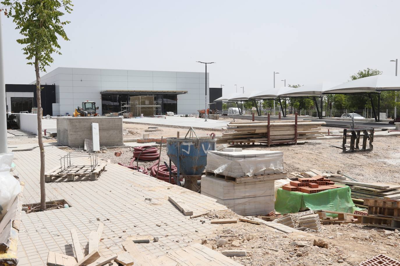 El gran edificio comercial de Alsara, en imágenes