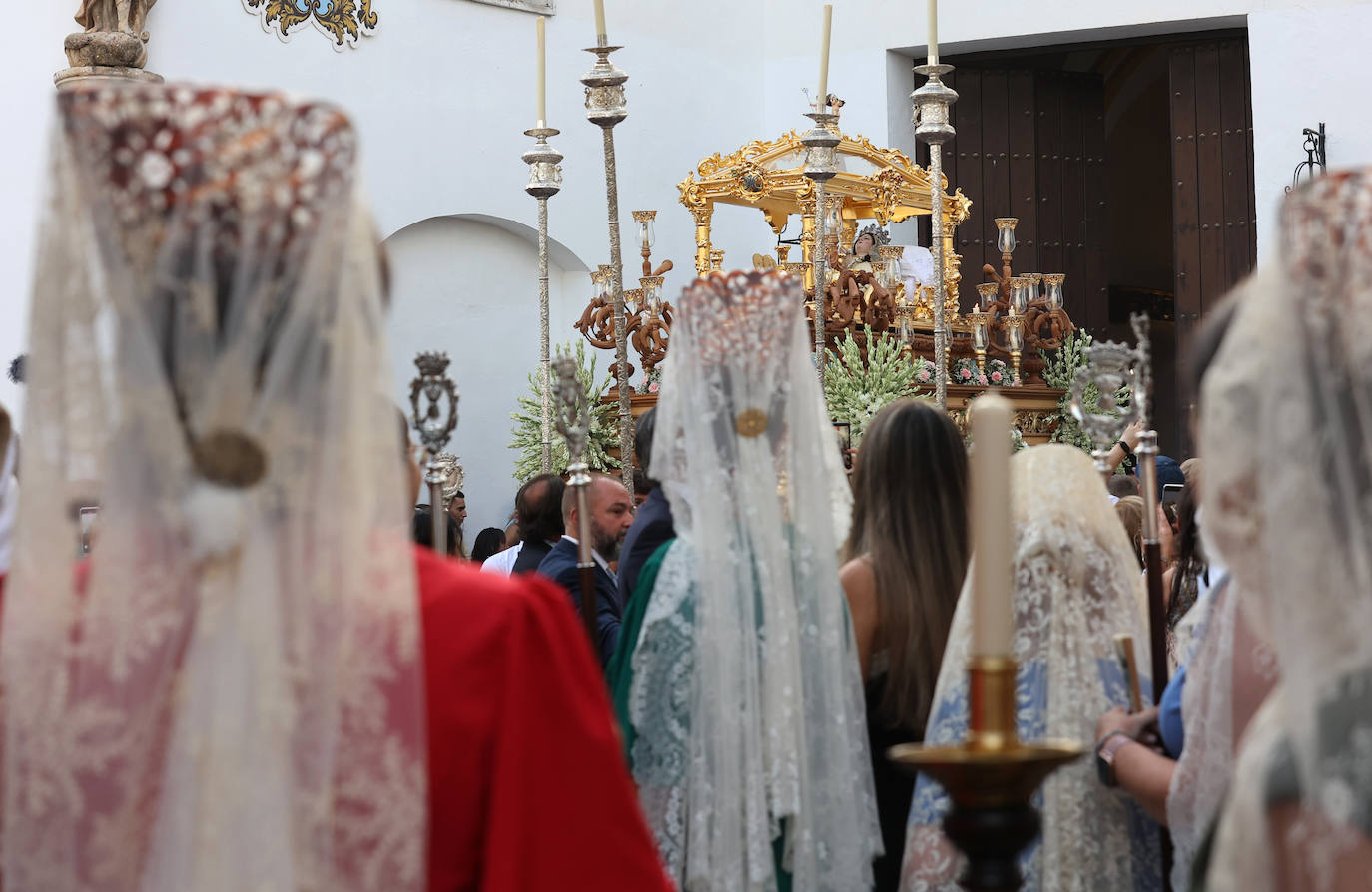 La procesión de la Virgen de Acá de Córdoba, en imágenes