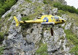 Muere un joven de 25 años tras despeñarse 60 metros en la ruta del Cares en Cabrales (Asturias)