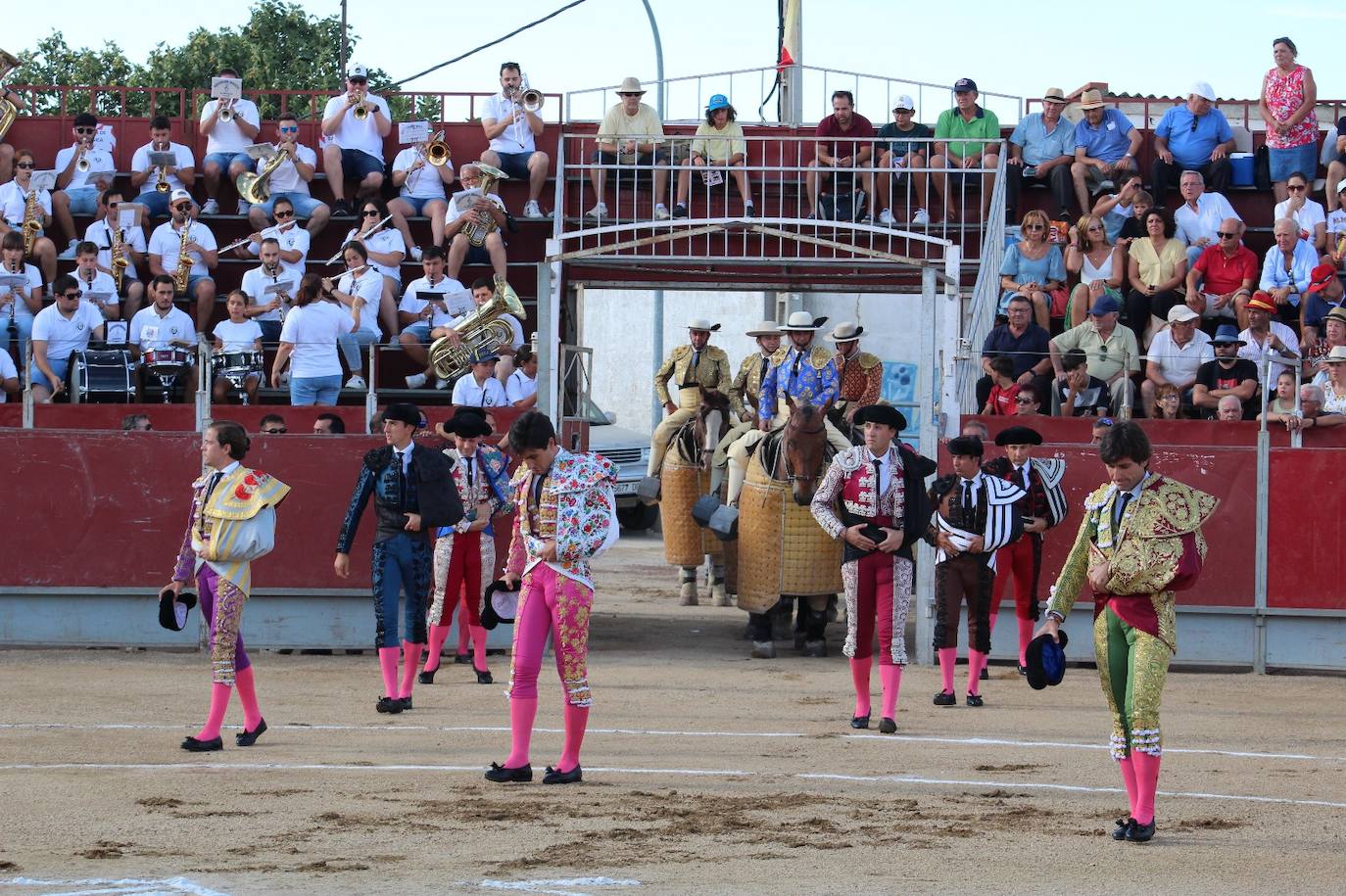 Doble puerta grande con una buena corrida de Buenavista en Almorox