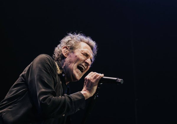 Miguel Ríos: «Que alguien siga viviendo de una música a la que llevan dando por muerta desde hace décadas tiene su punto»