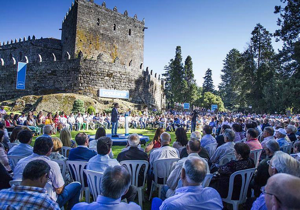 Feijóo (entonces presidente de la Xunta) interviene en Soutomaior en 2014
