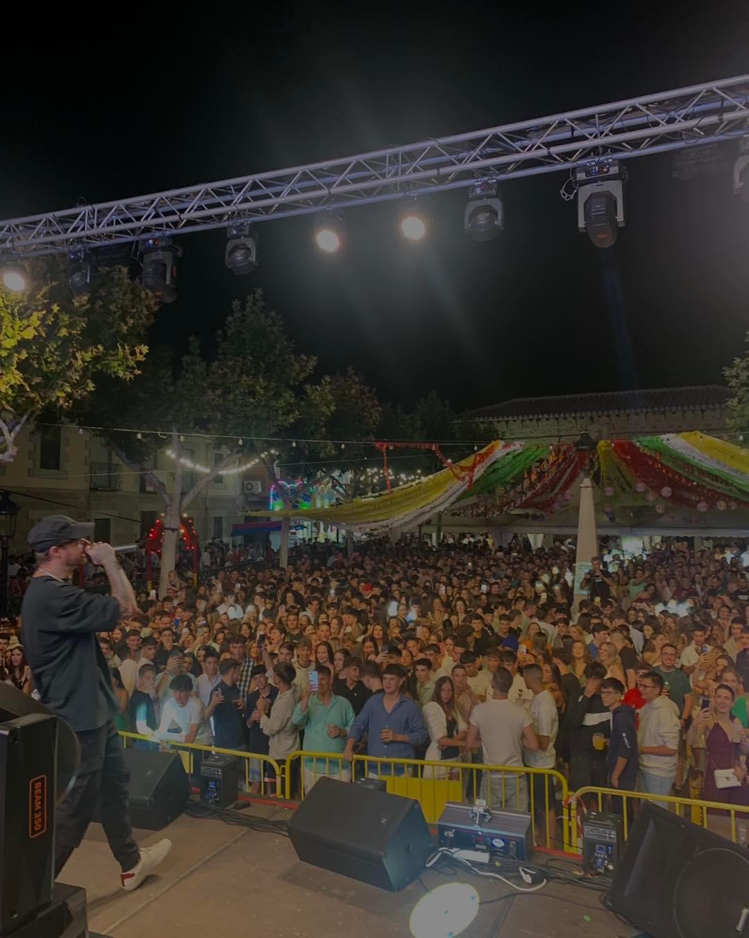 Actuación del Dj José de Rico