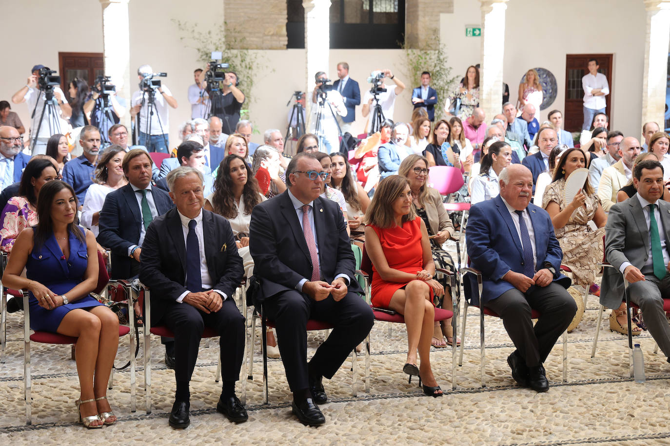 El espectacular aspecto del renovado Palacio de Congresos de Córdoba, en imágenes