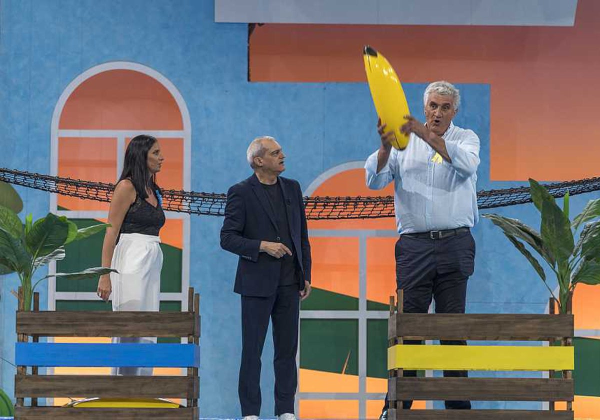Un momento de la semifinal entre Alfacar y Yepes, disputada el lunes 28 de agosto.
